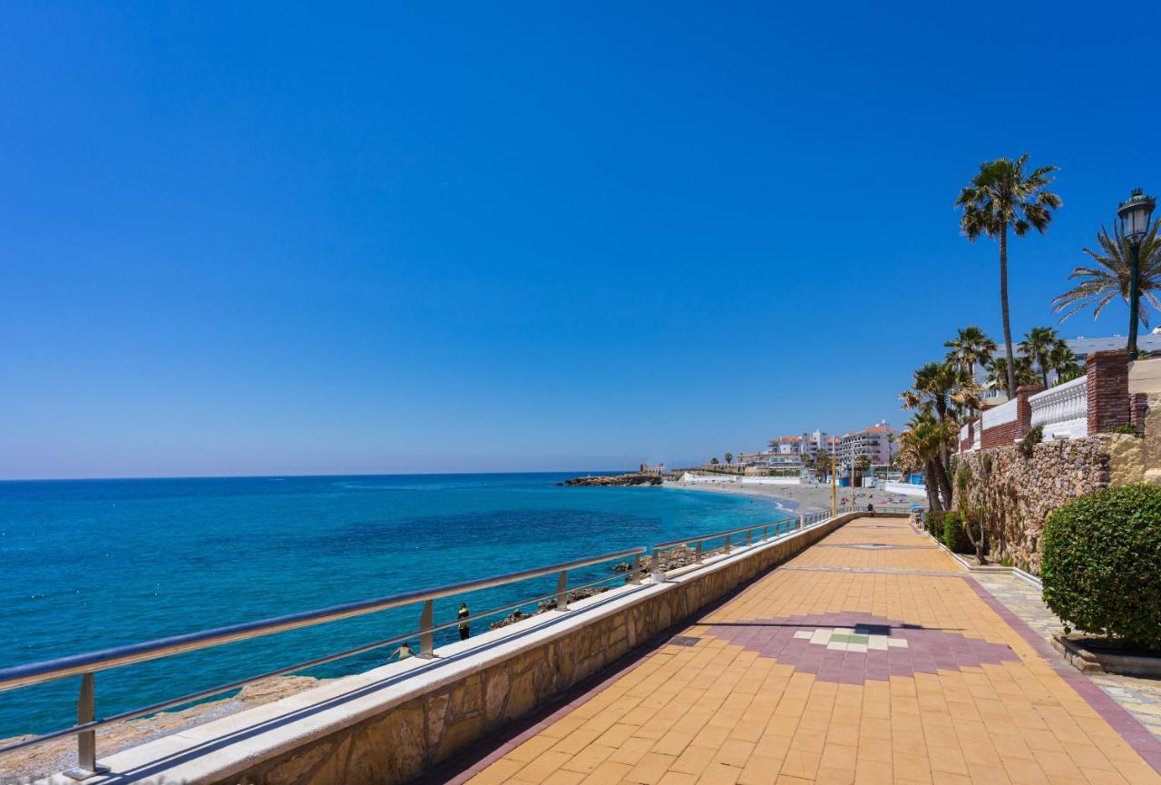 Andaluz Apartments Toboso Nerja Bagian luar foto