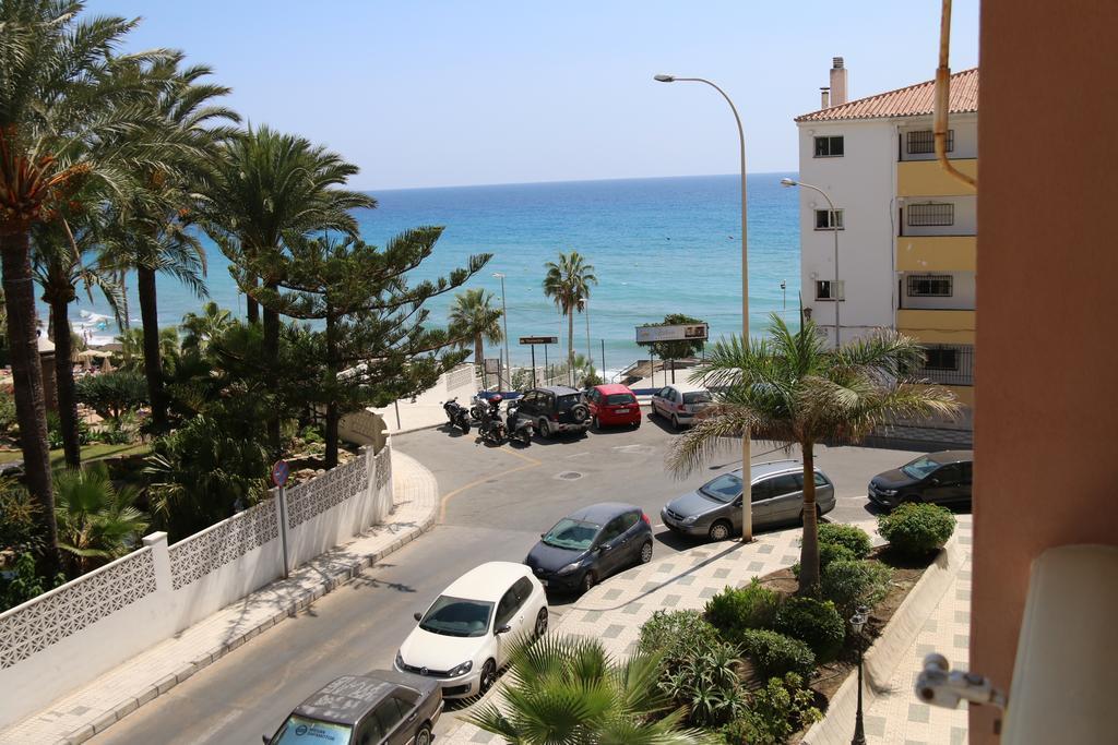 Andaluz Apartments Toboso Nerja Ruang foto