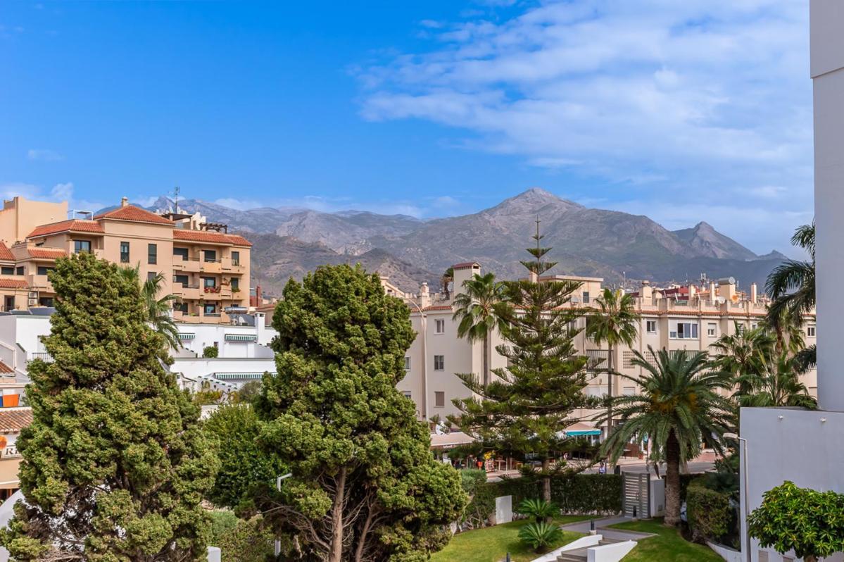 Andaluz Apartments Toboso Nerja Bagian luar foto